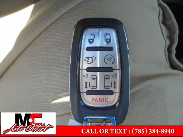 2022 Chrysler Pacifica Touring L FWD, available for sale in Colby, Kansas | M C Auto Outlet Inc. Colby, Kansas 2022 Chrysler Pacifica Touring L FWD, available for sale in Colby, Kansas | M C Auto Outlet Inc. Colby, Kansas