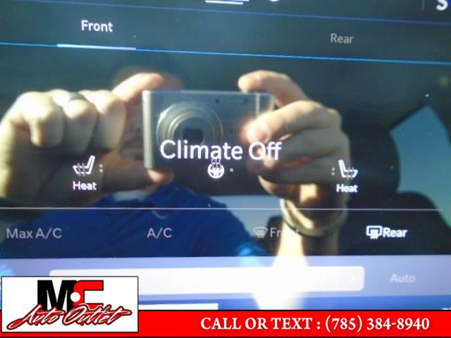 2022 Chrysler Pacifica Touring L FWD, available for sale in Colby, Kansas | M C Auto Outlet Inc. Colby, Kansas 2022 Chrysler Pacifica Touring L FWD, available for sale in Colby, Kansas | M C Auto Outlet Inc. Colby, Kansas