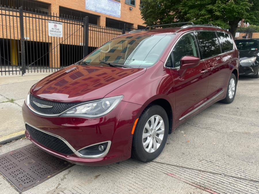 Used 2018 Chrysler Pacifica in Jamaica, New York | Sylhet Motors Inc.. Jamaica, New York