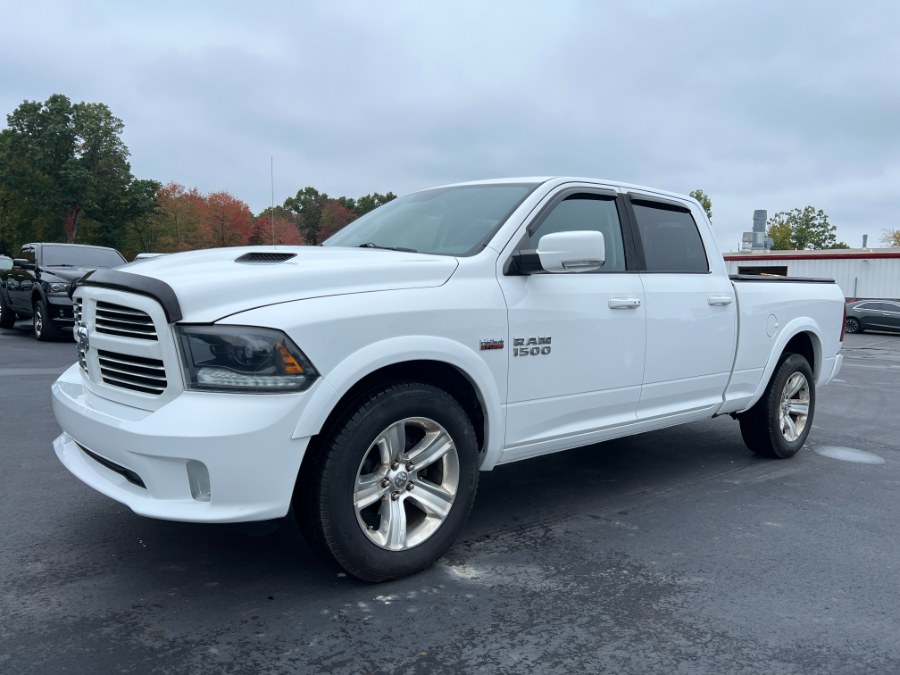 Used 2015 Ram 1500 in Ortonville, Michigan | Marsh Auto Sales LLC. Ortonville, Michigan