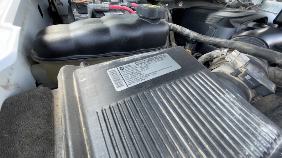 2011 Chevrolet Silverado 2500HD 4WD Reg Cab 133.7" Work Truck, available for sale in Dayton, Ohio | Dayton Work Trucks. Dayton, Ohio 2011 Chevrolet Silverado 2500HD 4WD Reg Cab 133.7" Work Truck, available for sale in Dayton, Ohio | Dayton Work Trucks. Dayton, Ohio