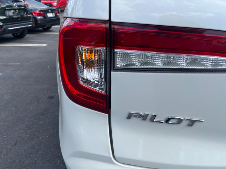 2019 Honda Pilot EX-L AWD, available for sale in Elmont, New York | Sunrise of Elmont. Elmont, New York 2019 Honda Pilot EX-L AWD, available for sale in Elmont, New York | Sunrise of Elmont. Elmont, New York