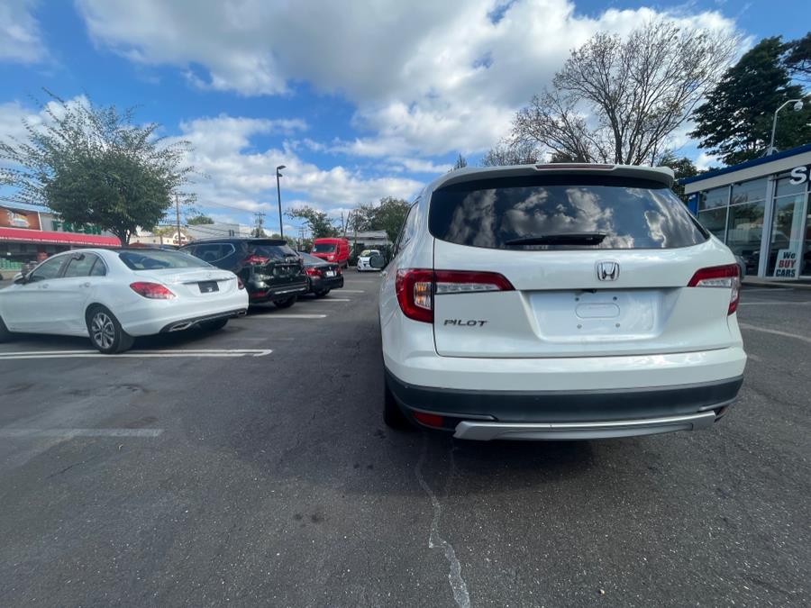 2019 Honda Pilot EX-L AWD, available for sale in Elmont, New York | Sunrise of Elmont. Elmont, New York 2019 Honda Pilot EX-L AWD, available for sale in Elmont, New York | Sunrise of Elmont. Elmont, New York