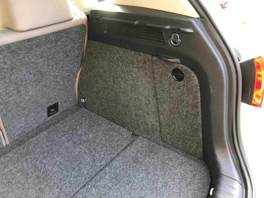 2009 Volkswagen Tiguan FWD 4dr Auto S, available for sale in Irvington, New Jersey | Elis Motors Corp. Irvington, New Jersey 2009 Volkswagen Tiguan FWD 4dr Auto S, available for sale in Irvington, New Jersey | Elis Motors Corp. Irvington, New Jersey