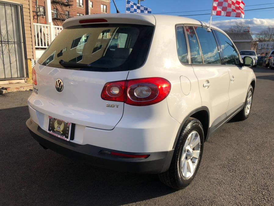 2009 Volkswagen Tiguan FWD 4dr Auto S, available for sale in Irvington, New Jersey | Elis Motors Corp. Irvington, New Jersey 2009 Volkswagen Tiguan FWD 4dr Auto S, available for sale in Irvington, New Jersey | Elis Motors Corp. Irvington, New Jersey
