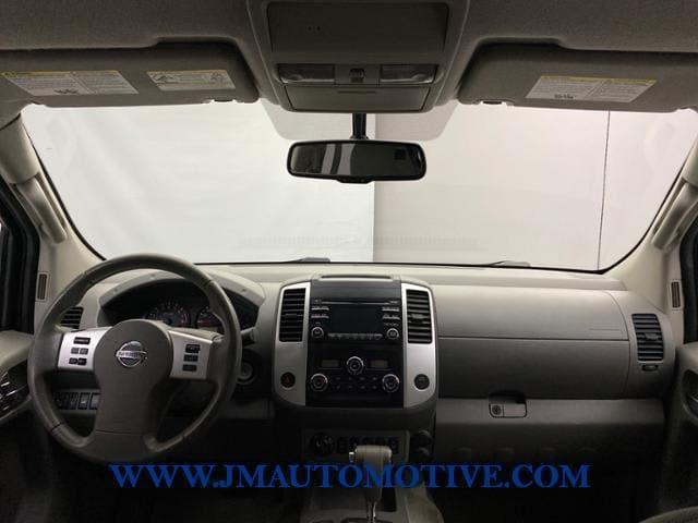2014 Nissan Frontier SV 4WD Crew Cab SWB Auto, available for sale in Naugatuck, Connecticut | J&M Automotive Sls&Svc LLC. Naugatuck, Connecticut 2014 Nissan Frontier SV 4WD Crew Cab SWB Auto, available for sale in Naugatuck, Connecticut | J&M Automotive Sls&Svc LLC. Naugatuck, Connecticut