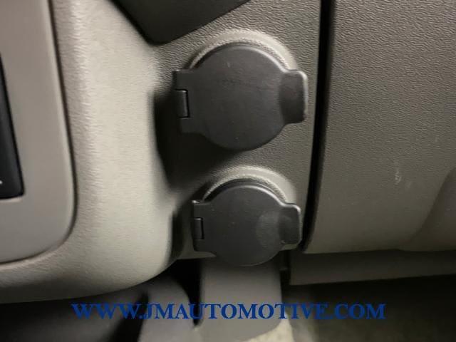 2014 Nissan Frontier SV 4WD Crew Cab SWB Auto, available for sale in Naugatuck, Connecticut | J&M Automotive Sls&Svc LLC. Naugatuck, Connecticut 2014 Nissan Frontier SV 4WD Crew Cab SWB Auto, available for sale in Naugatuck, Connecticut | J&M Automotive Sls&Svc LLC. Naugatuck, Connecticut