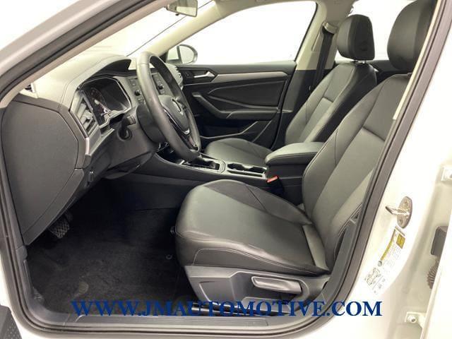 2020 Volkswagen Jetta SE, available for sale in Naugatuck, Connecticut | J&M Automotive Sls&Svc LLC. Naugatuck, Connecticut 2020 Volkswagen Jetta SE, available for sale in Naugatuck, Connecticut | J&M Automotive Sls&Svc LLC. Naugatuck, Connecticut