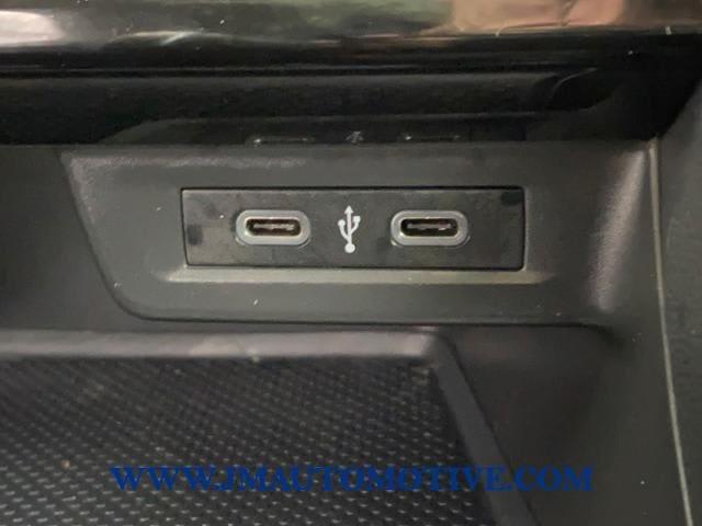 2020 Volkswagen Jetta SE, available for sale in Naugatuck, Connecticut | J&M Automotive Sls&Svc LLC. Naugatuck, Connecticut 2020 Volkswagen Jetta SE, available for sale in Naugatuck, Connecticut | J&M Automotive Sls&Svc LLC. Naugatuck, Connecticut