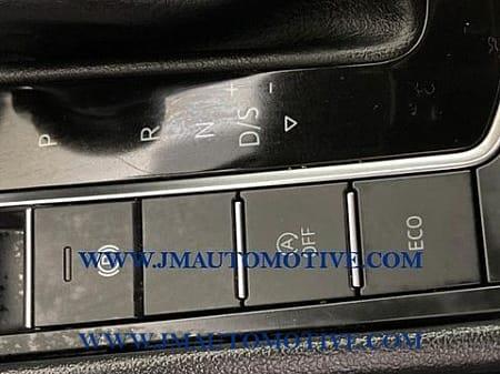 2020 Volkswagen Jetta SE, available for sale in Naugatuck, Connecticut | J&M Automotive Sls&Svc LLC. Naugatuck, Connecticut 2020 Volkswagen Jetta SE, available for sale in Naugatuck, Connecticut | J&M Automotive Sls&Svc LLC. Naugatuck, Connecticut