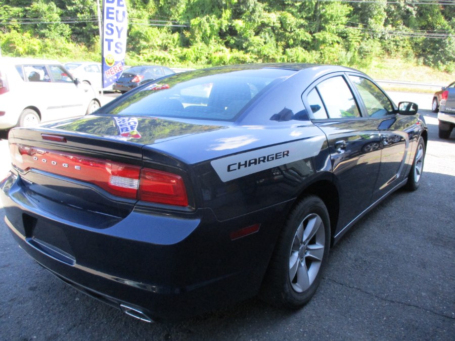 2014 Dodge Charger 4dr Sdn SE RWD, available for sale in Meriden, Connecticut | Cos Central Auto. Meriden, Connecticut 2014 Dodge Charger 4dr Sdn SE RWD, available for sale in Meriden, Connecticut | Cos Central Auto. Meriden, Connecticut