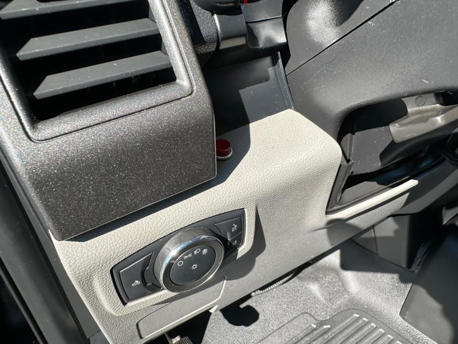 2018 Ford Super Duty F-550 DRW XL 4WD Reg Cab 145" WB 60" CA, available for sale in South Windsor, Connecticut | Mike And Tony Auto Sales, Inc. South Windsor, Connecticut 2018 Ford Super Duty F-550 DRW XL 4WD Reg Cab 145" WB 60" CA, available for sale in South Windsor, Connecticut | Mike And Tony Auto Sales, Inc. South Windsor, Connecticut