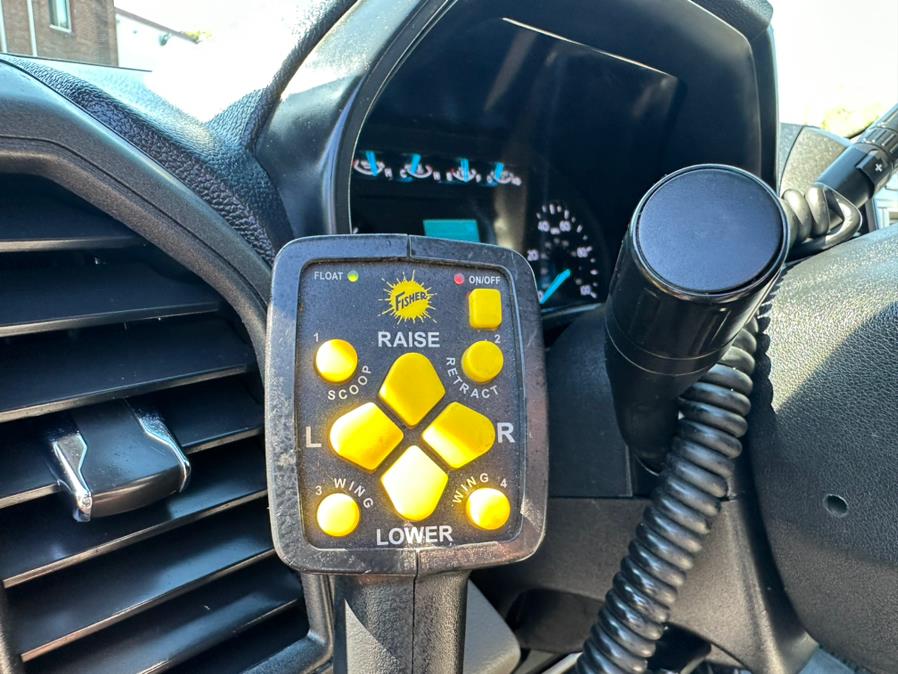 2018 Ford Super Duty F-550 DRW XL 4WD Reg Cab 145" WB 60" CA, available for sale in South Windsor, Connecticut | Mike And Tony Auto Sales, Inc. South Windsor, Connecticut 2018 Ford Super Duty F-550 DRW XL 4WD Reg Cab 145" WB 60" CA, available for sale in South Windsor, Connecticut | Mike And Tony Auto Sales, Inc. South Windsor, Connecticut