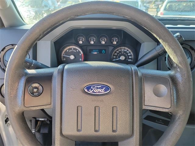 2016 Ford F-450sd XL, available for sale in Stratford, Connecticut | Wiz Leasing Inc. Stratford, Connecticut 2016 Ford F-450sd XL, available for sale in Stratford, Connecticut | Wiz Leasing Inc. Stratford, Connecticut