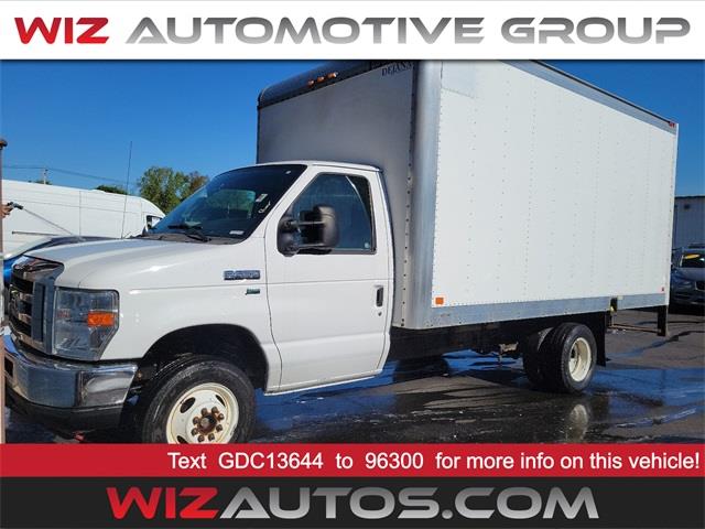 2016 Ford E-350sd Base, available for sale in Stratford, Connecticut | Wiz Leasing Inc. Stratford, Connecticut