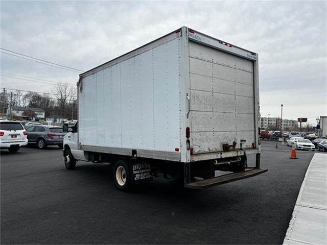 2016 Ford E-350sd Base, available for sale in Stratford, Connecticut | Wiz Leasing Inc. Stratford, Connecticut 2016 Ford E-350sd Base, available for sale in Stratford, Connecticut | Wiz Leasing Inc. Stratford, Connecticut