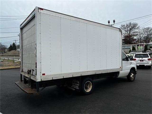 2016 Ford E-350sd Base, available for sale in Stratford, Connecticut | Wiz Leasing Inc. Stratford, Connecticut 2016 Ford E-350sd Base, available for sale in Stratford, Connecticut | Wiz Leasing Inc. Stratford, Connecticut