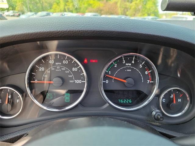 2011 Jeep Wrangler Unlimited Rubicon, available for sale in Stratford, Connecticut | Wiz Leasing Inc. Stratford, Connecticut 2011 Jeep Wrangler Unlimited Rubicon, available for sale in Stratford, Connecticut | Wiz Leasing Inc. Stratford, Connecticut