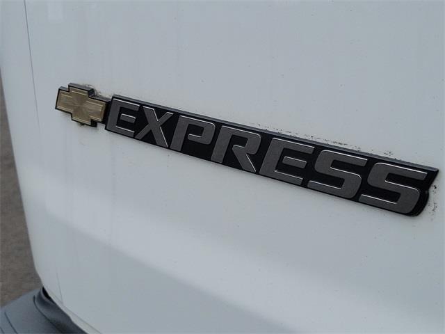 2019 Chevrolet Express 2500 Work Van, available for sale in Stratford, Connecticut | Wiz Leasing Inc. Stratford, Connecticut 2019 Chevrolet Express 2500 Work Van, available for sale in Stratford, Connecticut | Wiz Leasing Inc. Stratford, Connecticut