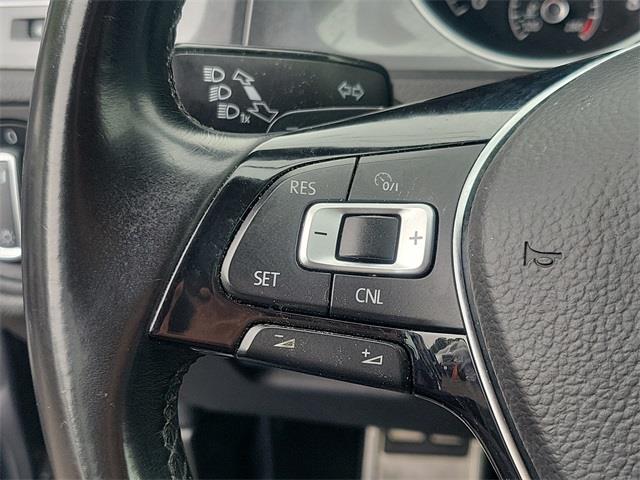 2017 Volkswagen Golf Alltrack TSI S, available for sale in Stratford, Connecticut | Wiz Leasing Inc. Stratford, Connecticut 2017 Volkswagen Golf Alltrack TSI S, available for sale in Stratford, Connecticut | Wiz Leasing Inc. Stratford, Connecticut