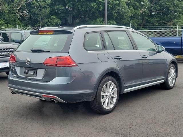 2017 Volkswagen Golf Alltrack TSI S, available for sale in Stratford, Connecticut | Wiz Leasing Inc. Stratford, Connecticut 2017 Volkswagen Golf Alltrack TSI S, available for sale in Stratford, Connecticut | Wiz Leasing Inc. Stratford, Connecticut