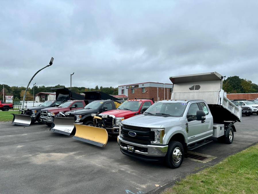 2018 Ford Super Duty F-550 DRW XL 4WD Reg Cab 145" WB 60" CA, available for sale in South Windsor, Connecticut | Mike And Tony Auto Sales, Inc. South Windsor, Connecticut 2018 Ford Super Duty F-550 DRW XL 4WD Reg Cab 145" WB 60" CA, available for sale in South Windsor, Connecticut | Mike And Tony Auto Sales, Inc. South Windsor, Connecticut