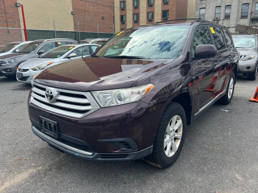 Toyota Highlander 2011 in Brooklyn, Queens, Staten Island, Jersey City