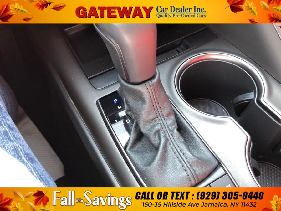 2022 Toyota Camry Hybrid XSE CVT (Natl), available for sale in Jamaica, New York | Gateway Car Dealer Inc. Jamaica, New York 2022 Toyota Camry Hybrid XSE CVT (Natl), available for sale in Jamaica, New York | Gateway Car Dealer Inc. Jamaica, New York