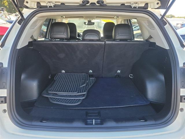 2019 Jeep Compass Latitude, available for sale in Stratford, Connecticut | Wiz Leasing Inc. Stratford, Connecticut 2019 Jeep Compass Latitude, available for sale in Stratford, Connecticut | Wiz Leasing Inc. Stratford, Connecticut