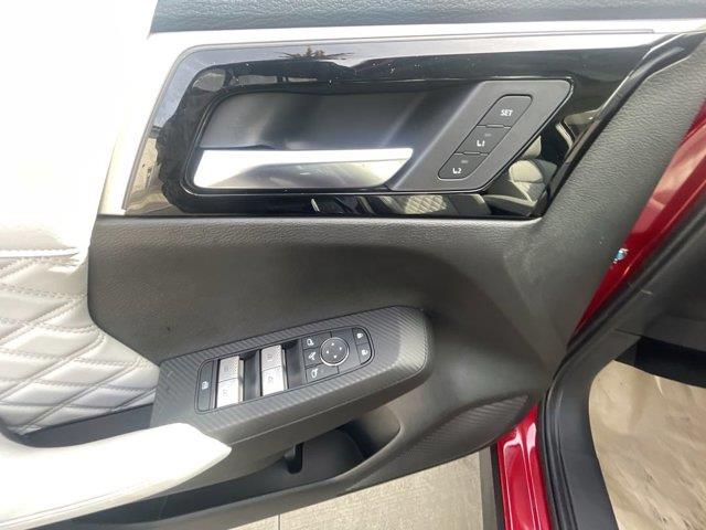 2023 Mitsubishi Outlander Phev SEL, available for sale in Great Neck, New York | Camy Cars. Great Neck, New York 2023 Mitsubishi Outlander Phev SEL, available for sale in Great Neck, New York | Camy Cars. Great Neck, New York