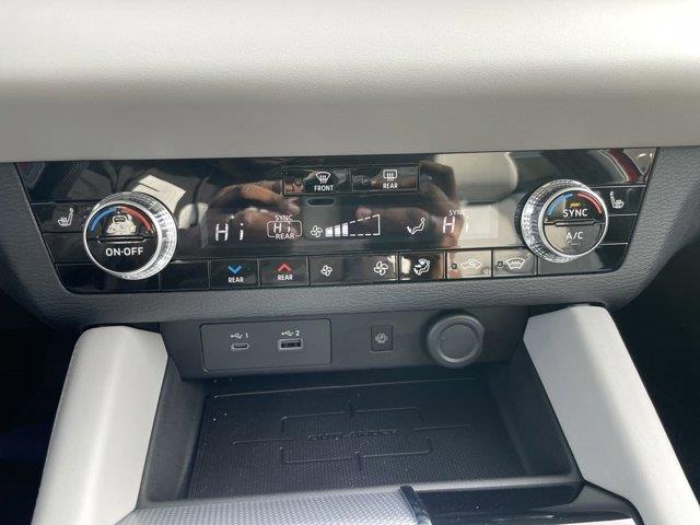 2023 Mitsubishi Outlander Phev SEL, available for sale in Great Neck, New York | Camy Cars. Great Neck, New York 2023 Mitsubishi Outlander Phev SEL, available for sale in Great Neck, New York | Camy Cars. Great Neck, New York