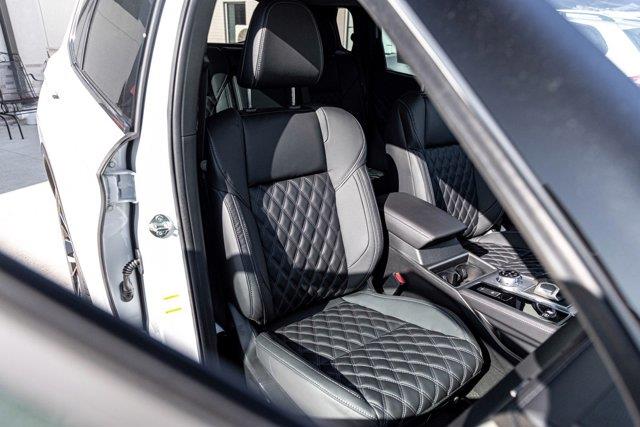 2023 Mitsubishi Outlander Phev SEL, available for sale in Great Neck, New York | Camy Cars. Great Neck, New York 2023 Mitsubishi Outlander Phev SEL, available for sale in Great Neck, New York | Camy Cars. Great Neck, New York