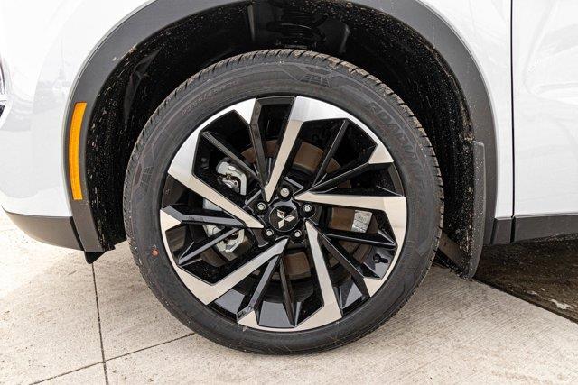 2023 Mitsubishi Outlander Phev SE, available for sale in Great Neck, New York | Camy Cars. Great Neck, New York 2023 Mitsubishi Outlander Phev SE, available for sale in Great Neck, New York | Camy Cars. Great Neck, New York
