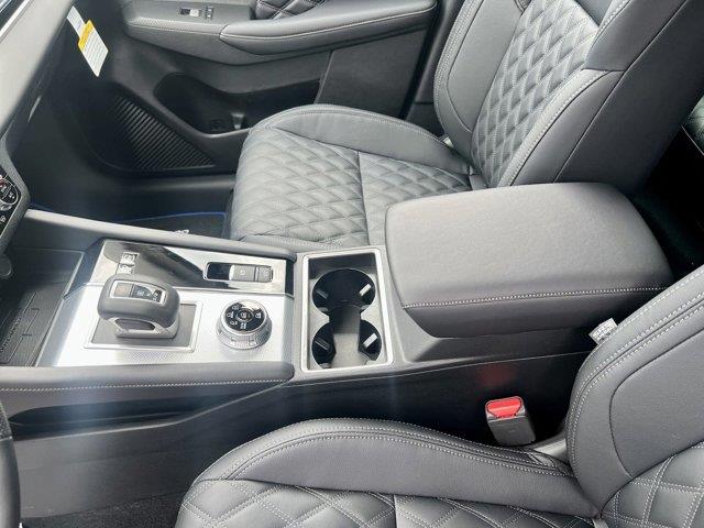 2023 Mitsubishi Outlander Phev SEL, available for sale in Great Neck, New York | Camy Cars. Great Neck, New York 2023 Mitsubishi Outlander Phev SEL, available for sale in Great Neck, New York | Camy Cars. Great Neck, New York