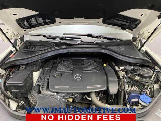 2013 Mercedes-benz M-class ML 350, available for sale in Naugatuck, Connecticut | J&M Automotive Sls&Svc LLC. Naugatuck, Connecticut 2013 Mercedes-benz M-class ML 350, available for sale in Naugatuck, Connecticut | J&M Automotive Sls&Svc LLC. Naugatuck, Connecticut