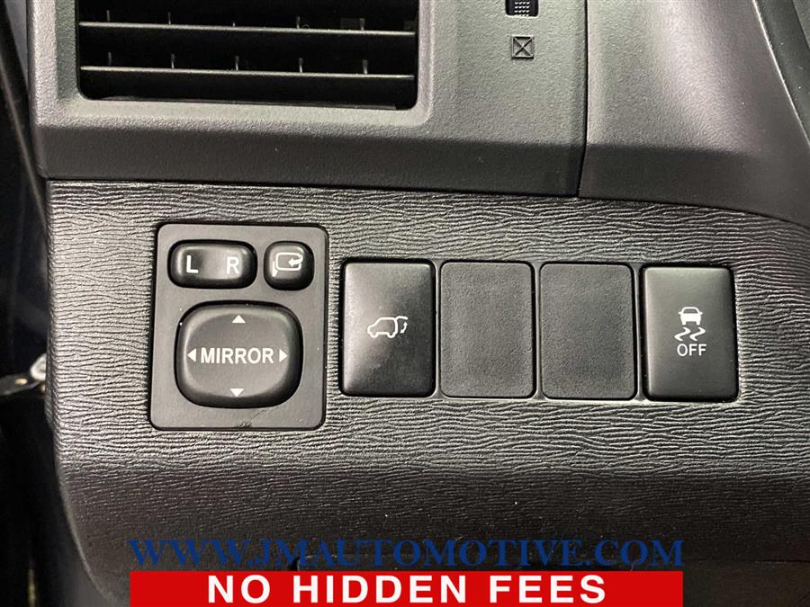 2015 Toyota Venza XLE, available for sale in Naugatuck, Connecticut | J&M Automotive Sls&Svc LLC. Naugatuck, Connecticut 2015 Toyota Venza XLE, available for sale in Naugatuck, Connecticut | J&M Automotive Sls&Svc LLC. Naugatuck, Connecticut