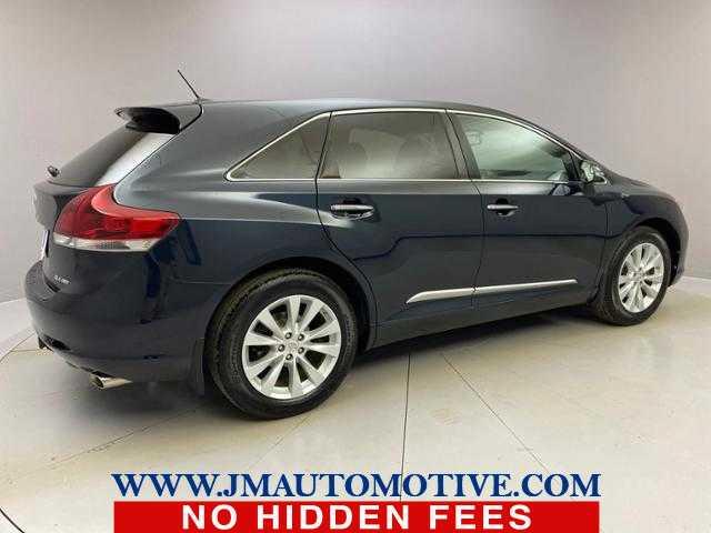 2015 Toyota Venza XLE, available for sale in Naugatuck, Connecticut | J&M Automotive Sls&Svc LLC. Naugatuck, Connecticut 2015 Toyota Venza XLE, available for sale in Naugatuck, Connecticut | J&M Automotive Sls&Svc LLC. Naugatuck, Connecticut
