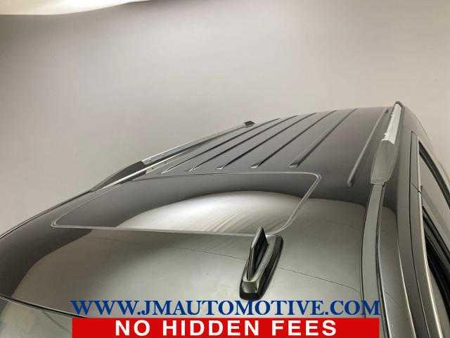 2015 Chevrolet Tahoe LTZ, available for sale in Naugatuck, Connecticut | J&M Automotive Sls&Svc LLC. Naugatuck, Connecticut 2015 Chevrolet Tahoe LTZ, available for sale in Naugatuck, Connecticut | J&M Automotive Sls&Svc LLC. Naugatuck, Connecticut