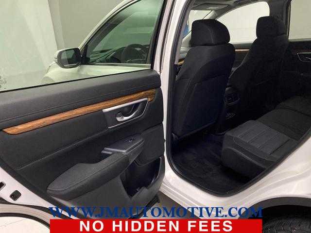 2017 Honda Cr-v EX, available for sale in Naugatuck, Connecticut | J&M Automotive Sls&Svc LLC. Naugatuck, Connecticut 2017 Honda Cr-v EX, available for sale in Naugatuck, Connecticut | J&M Automotive Sls&Svc LLC. Naugatuck, Connecticut