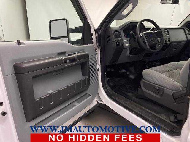 2014 Ford Super Duty F-350 Srw XL 4WD Reg Cab 137, available for sale in Naugatuck, Connecticut | J&M Automotive Sls&Svc LLC. Naugatuck, Connecticut 2014 Ford Super Duty F-350 Srw XL 4WD Reg Cab 137, available for sale in Naugatuck, Connecticut | J&M Automotive Sls&Svc LLC. Naugatuck, Connecticut