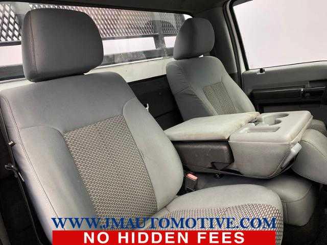 2014 Ford Super Duty F-350 Srw XL 4WD Reg Cab 137, available for sale in Naugatuck, Connecticut | J&M Automotive Sls&Svc LLC. Naugatuck, Connecticut 2014 Ford Super Duty F-350 Srw XL 4WD Reg Cab 137, available for sale in Naugatuck, Connecticut | J&M Automotive Sls&Svc LLC. Naugatuck, Connecticut