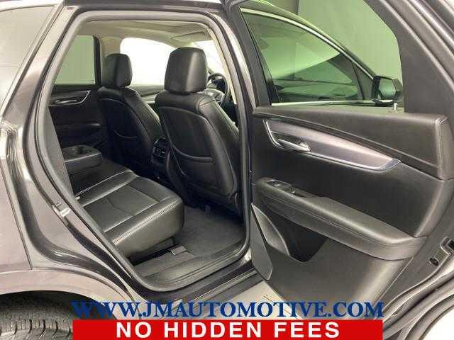 2018 Cadillac Xt5 Luxury AWD, available for sale in Naugatuck, Connecticut | J&M Automotive Sls&Svc LLC. Naugatuck, Connecticut 2018 Cadillac Xt5 Luxury AWD, available for sale in Naugatuck, Connecticut | J&M Automotive Sls&Svc LLC. Naugatuck, Connecticut