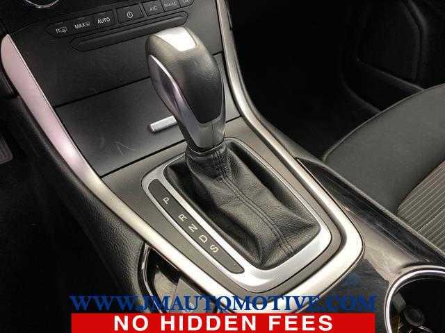 2018 Ford Edge SEL, available for sale in Naugatuck, Connecticut | J&M Automotive Sls&Svc LLC. Naugatuck, Connecticut 2018 Ford Edge SEL, available for sale in Naugatuck, Connecticut | J&M Automotive Sls&Svc LLC. Naugatuck, Connecticut