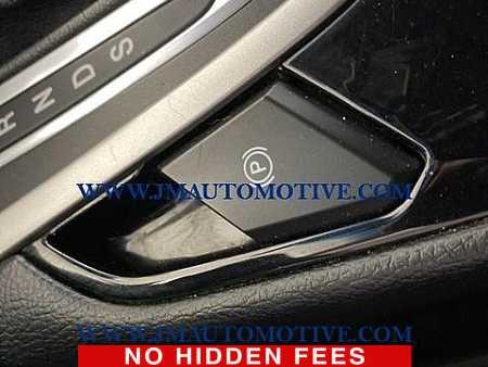 2018 Ford Edge SEL, available for sale in Naugatuck, Connecticut | J&M Automotive Sls&Svc LLC. Naugatuck, Connecticut 2018 Ford Edge SEL, available for sale in Naugatuck, Connecticut | J&M Automotive Sls&Svc LLC. Naugatuck, Connecticut