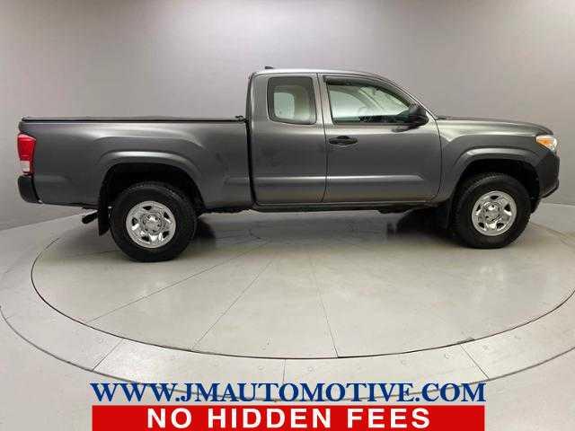 2017 Toyota Tacoma SR Access Cab 6 Bed I4 4x4 AT, available for sale in Naugatuck, Connecticut | J&M Automotive Sls&Svc LLC. Naugatuck, Connecticut 2017 Toyota Tacoma SR Access Cab 6 Bed I4 4x4 AT, available for sale in Naugatuck, Connecticut | J&M Automotive Sls&Svc LLC. Naugatuck, Connecticut