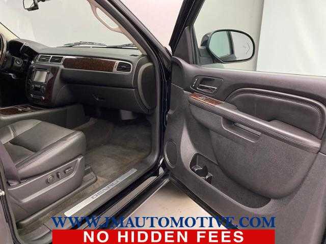 2014 GMC Yukon Denali, available for sale in Naugatuck, Connecticut | J&M Automotive Sls&Svc LLC. Naugatuck, Connecticut 2014 GMC Yukon Denali, available for sale in Naugatuck, Connecticut | J&M Automotive Sls&Svc LLC. Naugatuck, Connecticut