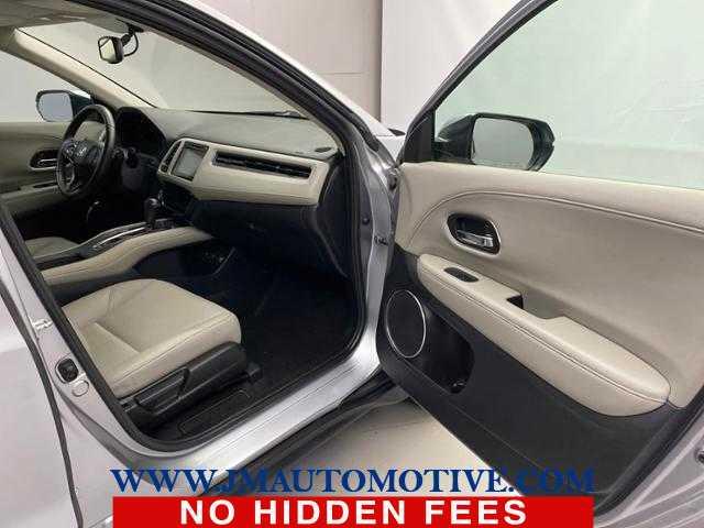 2018 Honda Hr-v EX-L Navi, available for sale in Naugatuck, Connecticut | J&M Automotive Sls&Svc LLC. Naugatuck, Connecticut 2018 Honda Hr-v EX-L Navi, available for sale in Naugatuck, Connecticut | J&M Automotive Sls&Svc LLC. Naugatuck, Connecticut