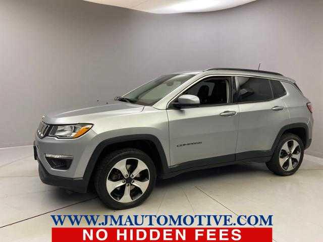 2017 Jeep Compass Latitude, available for sale in Naugatuck, Connecticut | J&M Automotive Sls&Svc LLC. Naugatuck, Connecticut 2017 Jeep Compass Latitude, available for sale in Naugatuck, Connecticut | J&M Automotive Sls&Svc LLC. Naugatuck, Connecticut