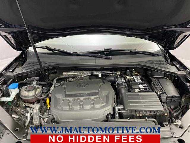 2020 Volkswagen Tiguan SEL, available for sale in Naugatuck, Connecticut | J&M Automotive Sls&Svc LLC. Naugatuck, Connecticut 2020 Volkswagen Tiguan SEL, available for sale in Naugatuck, Connecticut | J&M Automotive Sls&Svc LLC. Naugatuck, Connecticut