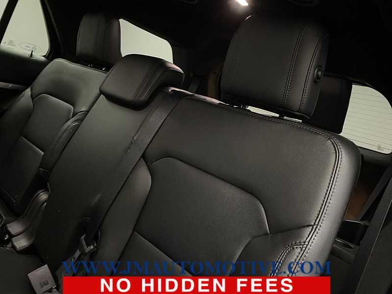 2018 Ford Explorer XLT, available for sale in Naugatuck, Connecticut | J&M Automotive Sls&Svc LLC. Naugatuck, Connecticut 2018 Ford Explorer XLT, available for sale in Naugatuck, Connecticut | J&M Automotive Sls&Svc LLC. Naugatuck, Connecticut